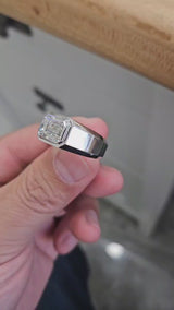 IGI 4.03 F VVS2 Emerald Cut Men’s Ring 14k