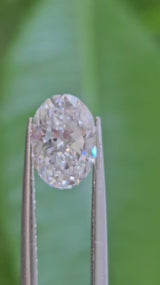 IGI 1.59CT OVAL D VS1