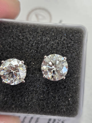 IGI 5.00+ cttw FVVS2 lab diamond studs 14k