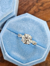 IGI certified 2.28 ct E VS1 Lab Twisted Platinum Engagement Ring