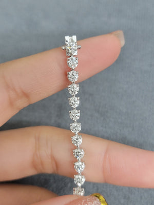 6.42 CT Lab 3 prongs  7.25 inches   Tennis Bracelet