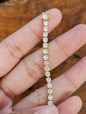 18k 4.94 CT Lab 7 inches Yellow Gold
