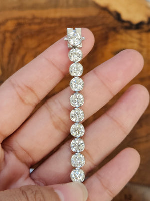 15 CT Lab 7 inches Bezel Tennis Bracelet