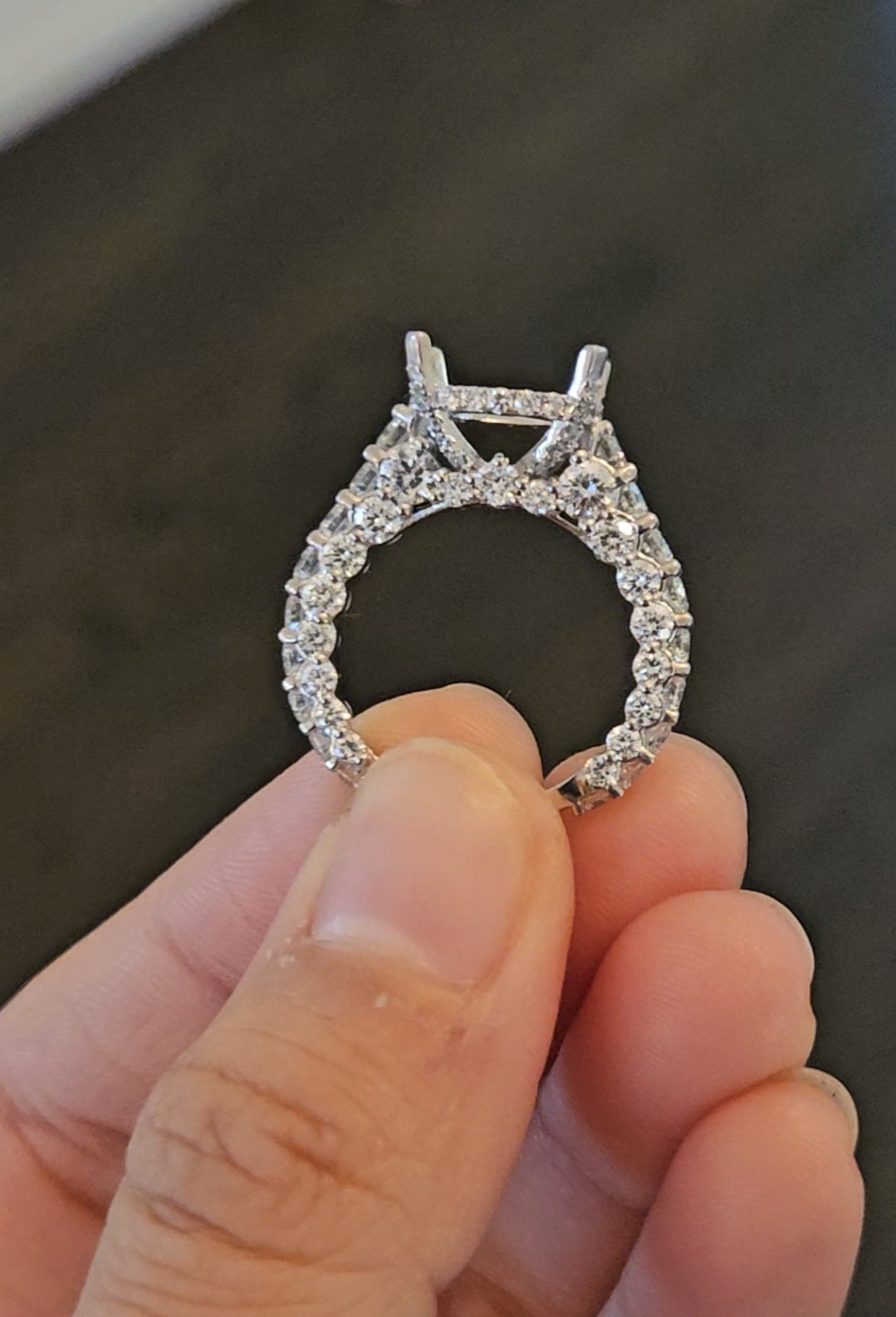 18k white gold engagement ring