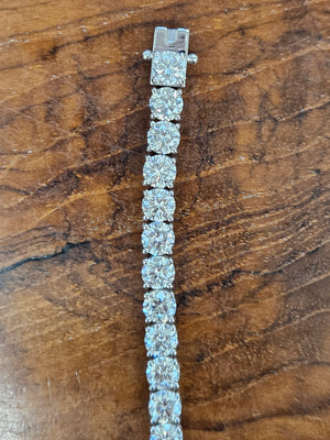 18.37 CT Lab 7.25 inches Tennis Bracelet