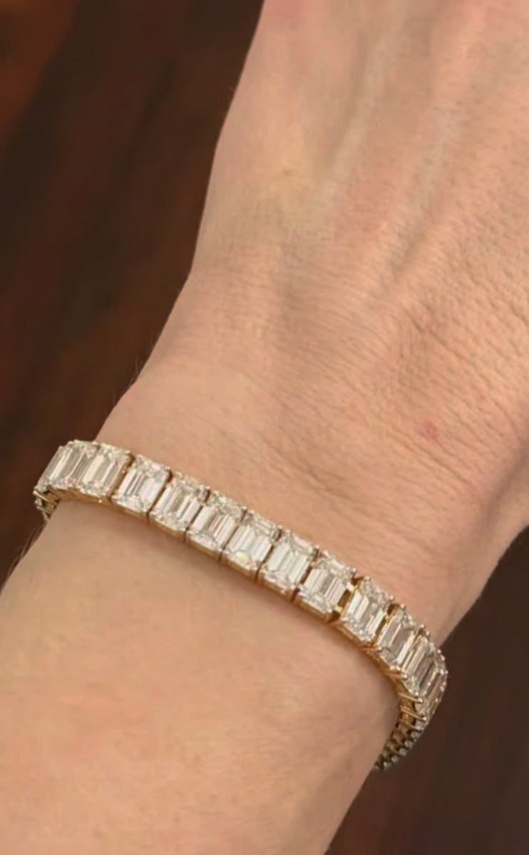 38.81ct Emerald Yellow Gold Lab Diamond 7.5" Tennis Bracelet