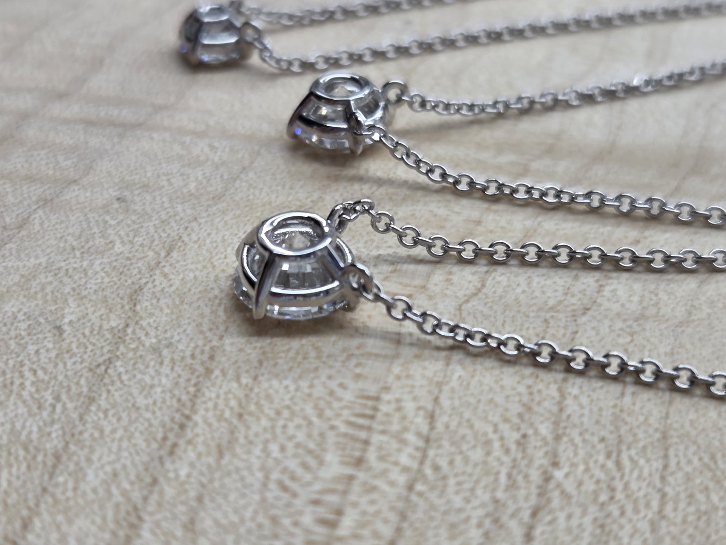 *Custom-made * 4 Prongs Lab Diamond Necklace (0.70-2.00 CT )