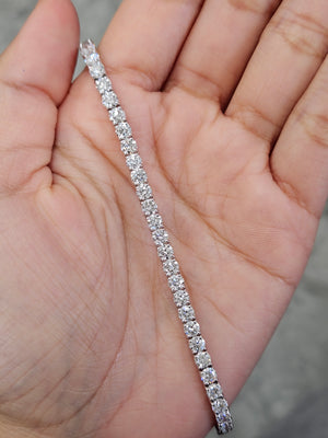 *Apprasial *9.25 CT Lab 7 inches Tennis Bracelet