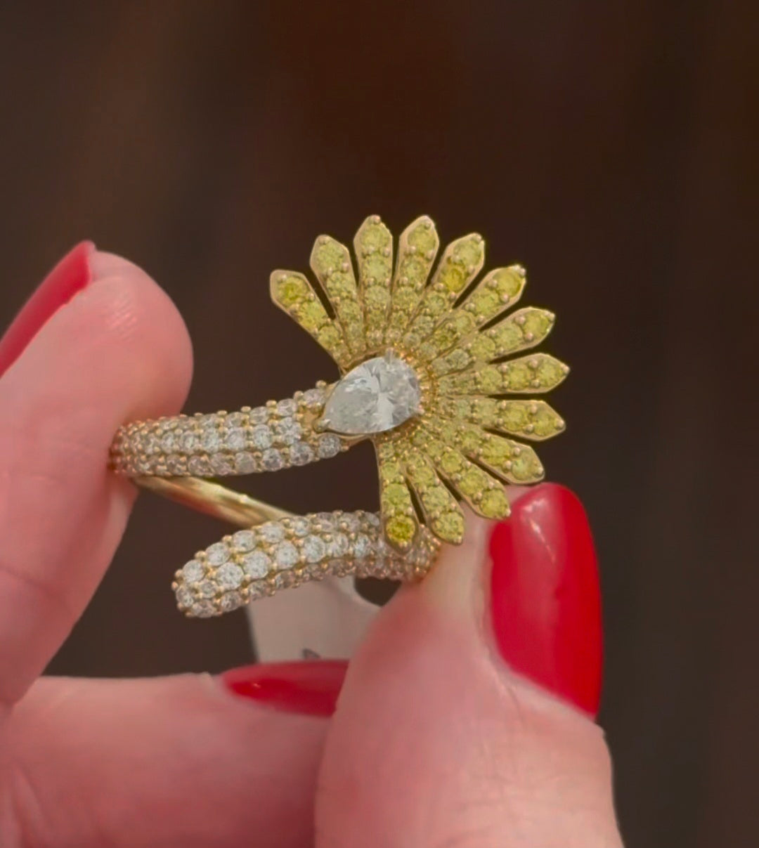 Yellow Gold & White & Yellow Lab Diamond Ring