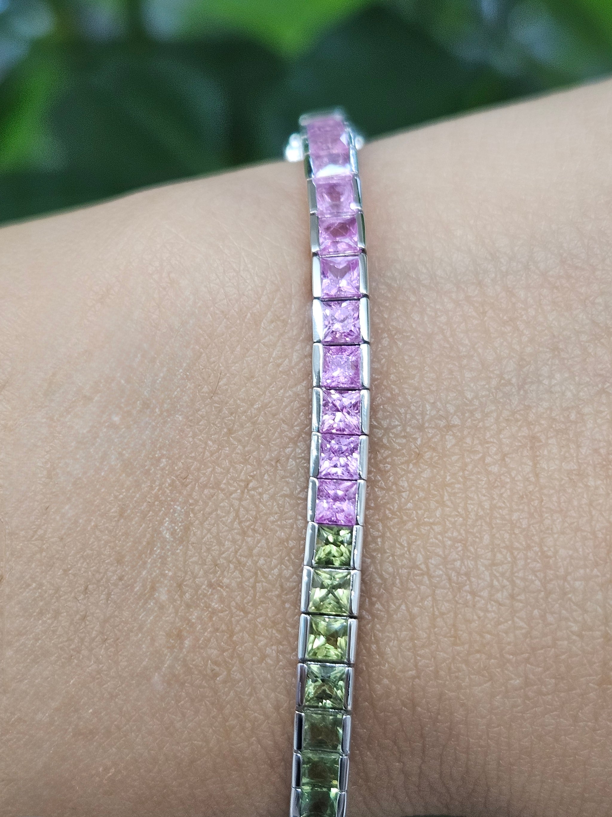 Natural Ombre Sapphire 7" Tennis Bracelet