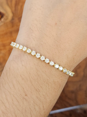 18k 4.94 CT Lab 7 inches Yellow Gold