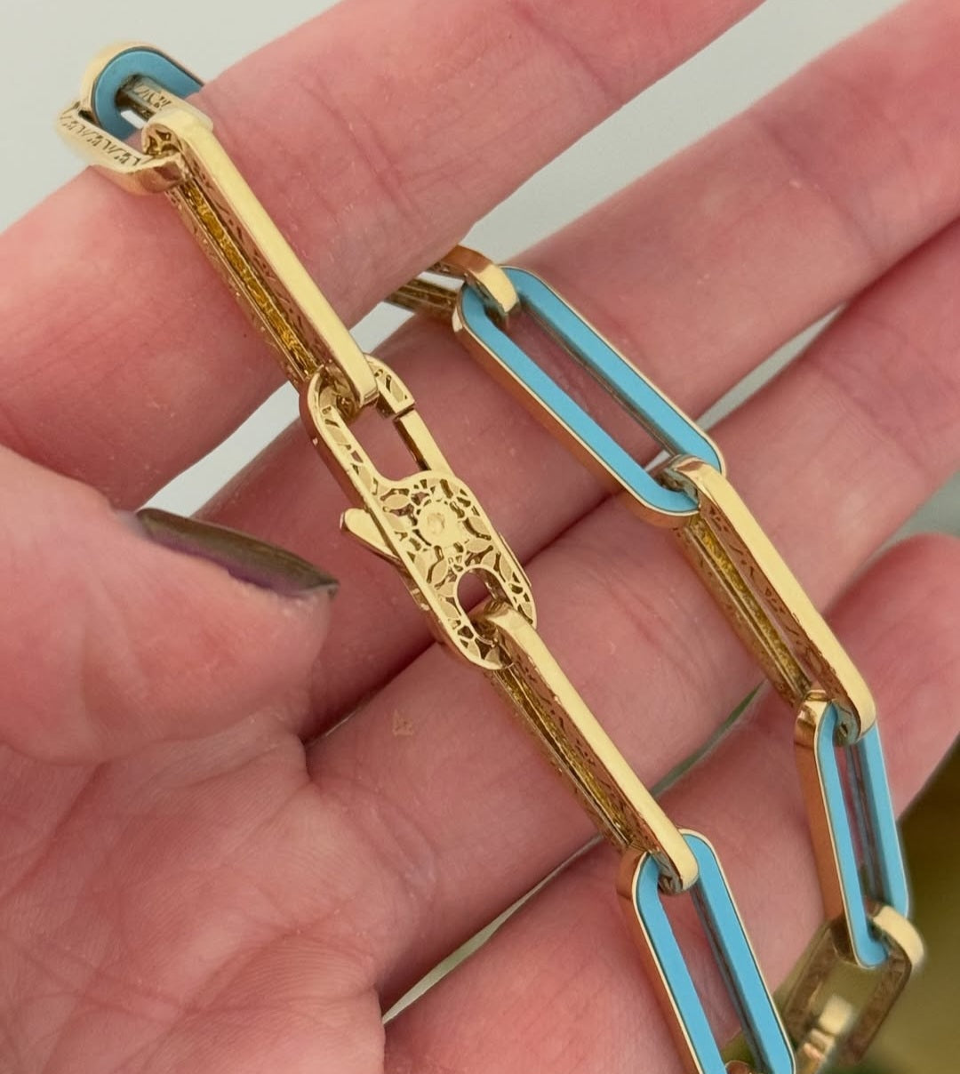 15.5" blue enamel & Yellow Gold Chain