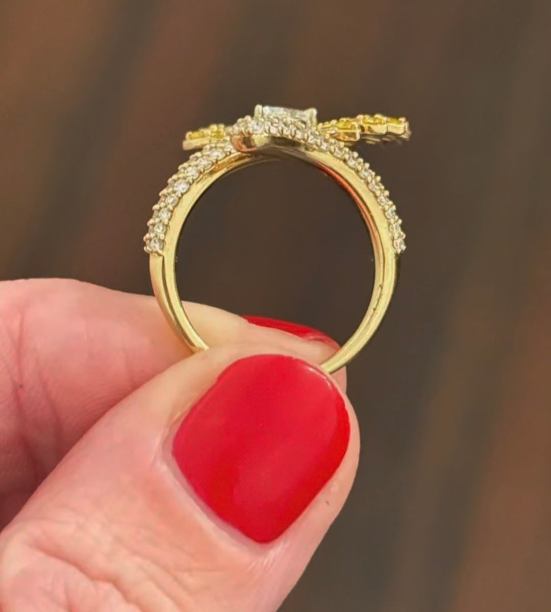 Yellow Gold & White & Yellow Lab Diamond Ring