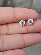 1.44 CTTW to 1.55 CTTW Lab Studs