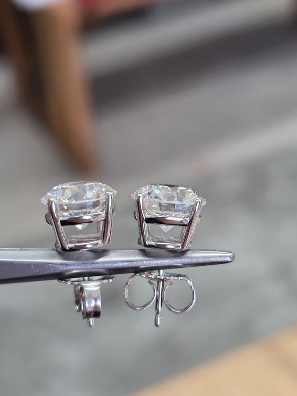 IGI 4cttw FVS1 Lab Diamond Studs