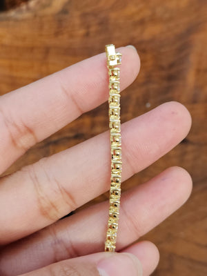 18k 4.94 CT Lab 7 inches Yellow Gold