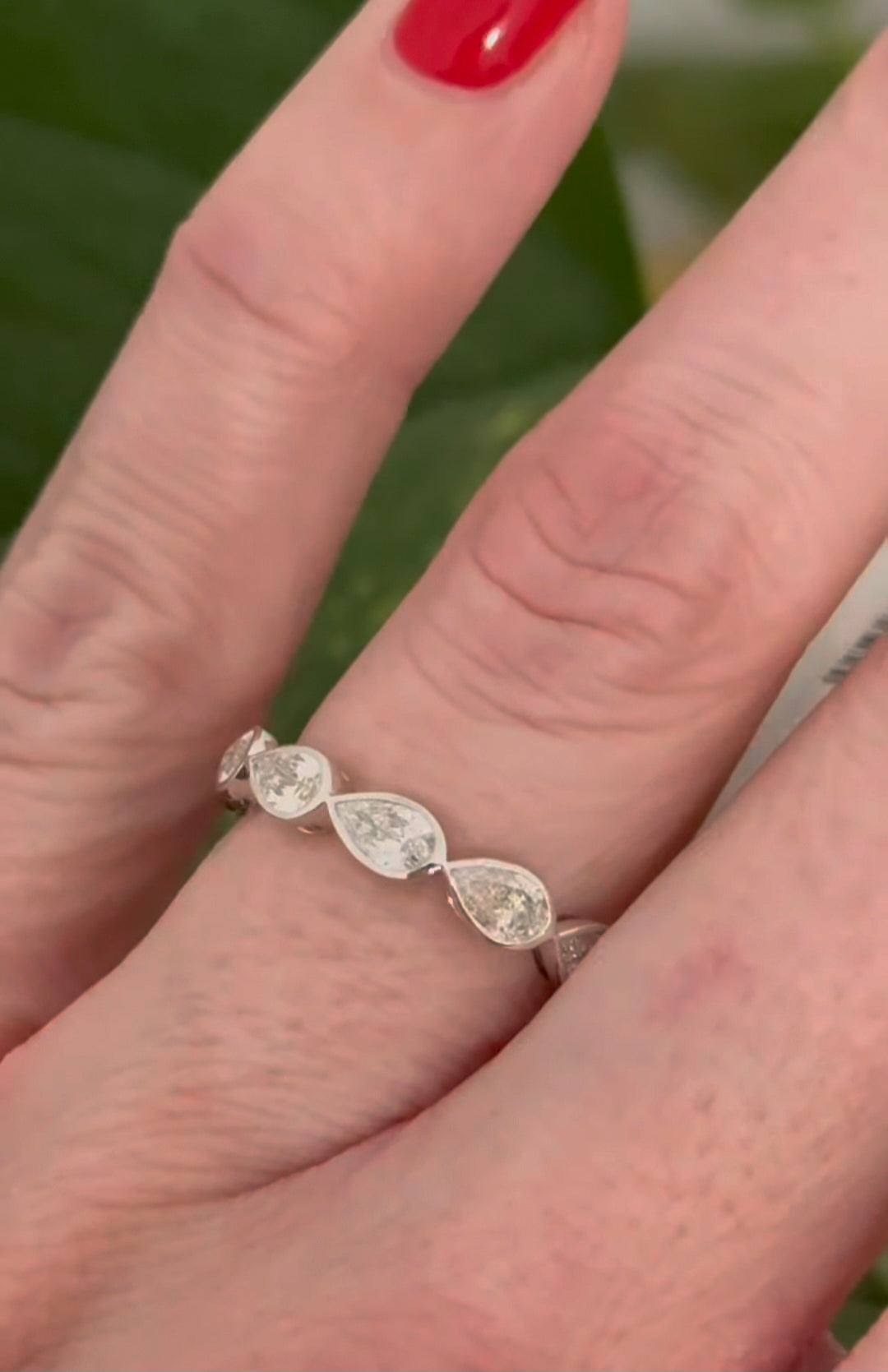 White Gold Bezel & E/W set 1.84ct Pear lab diamond band