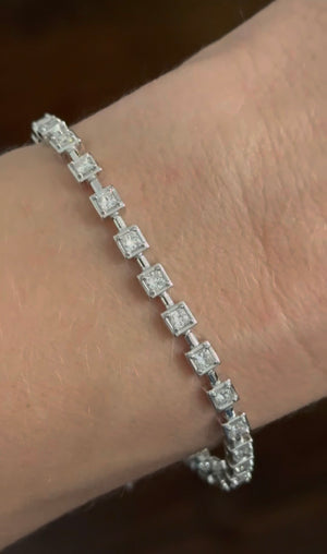 White gold 2.96ct princess cut lab diamond tennis bracelet