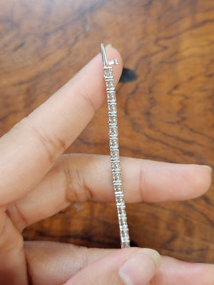 *Apprasial *9.25 CT Lab 7 inches Tennis Bracelet