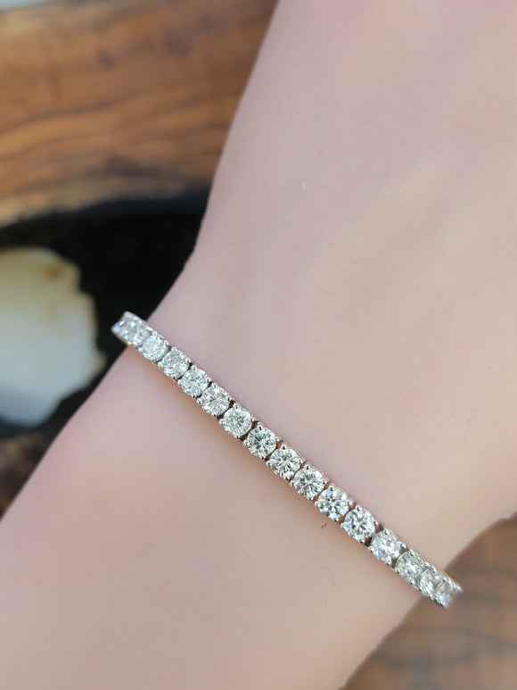 14k 7.87 CT Lab 7 inches Tennis Bracelet