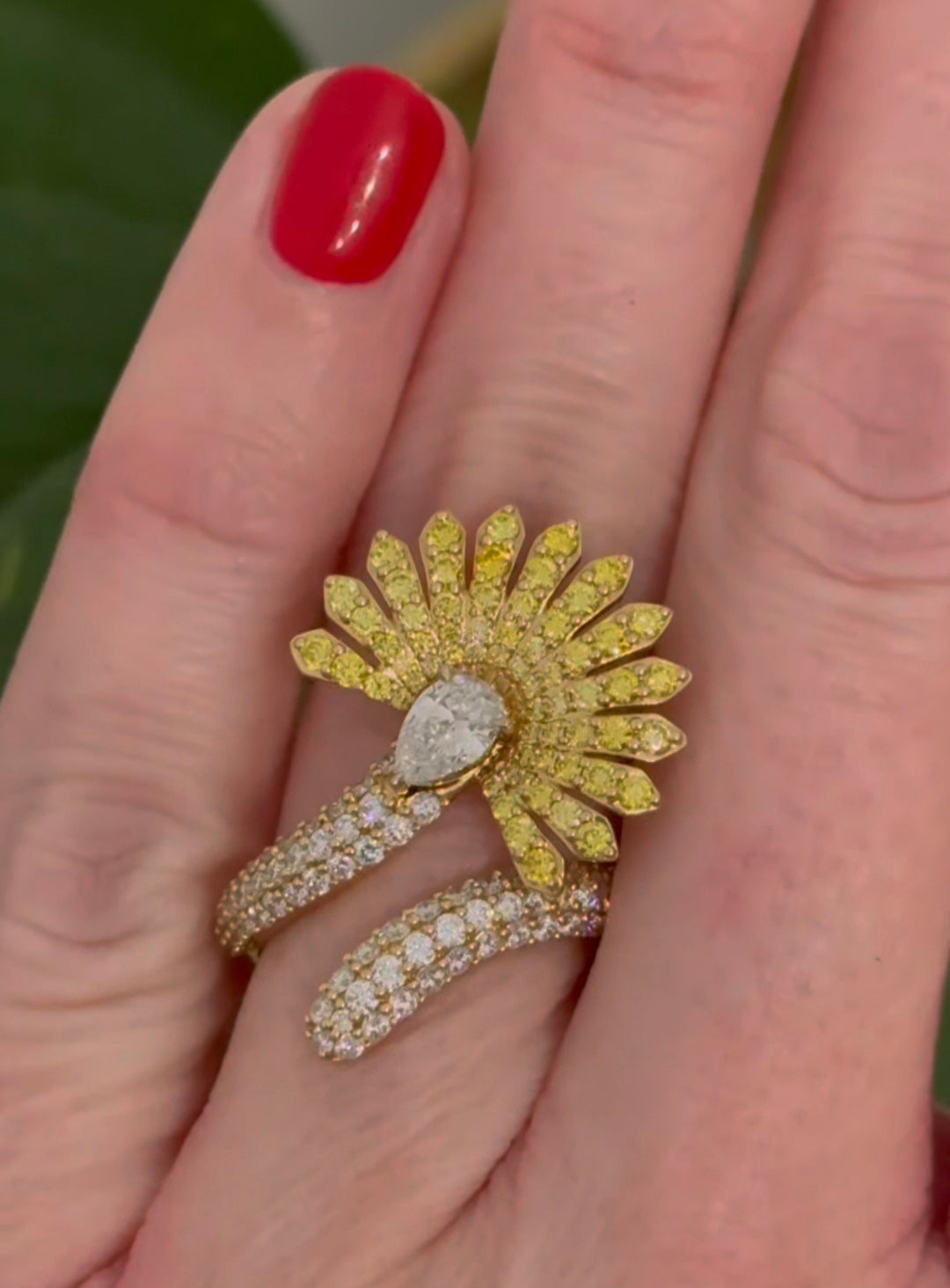 Yellow Gold & White & Yellow Lab Diamond Ring