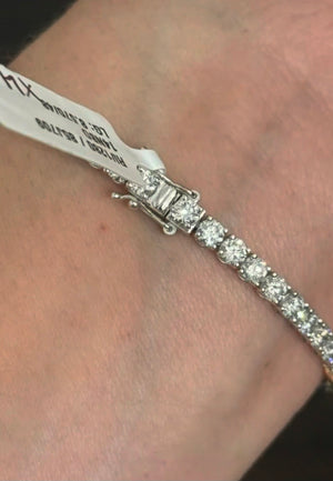 8.57ct radiant pink lab diamond
and round white lab diamond tennis bracelet