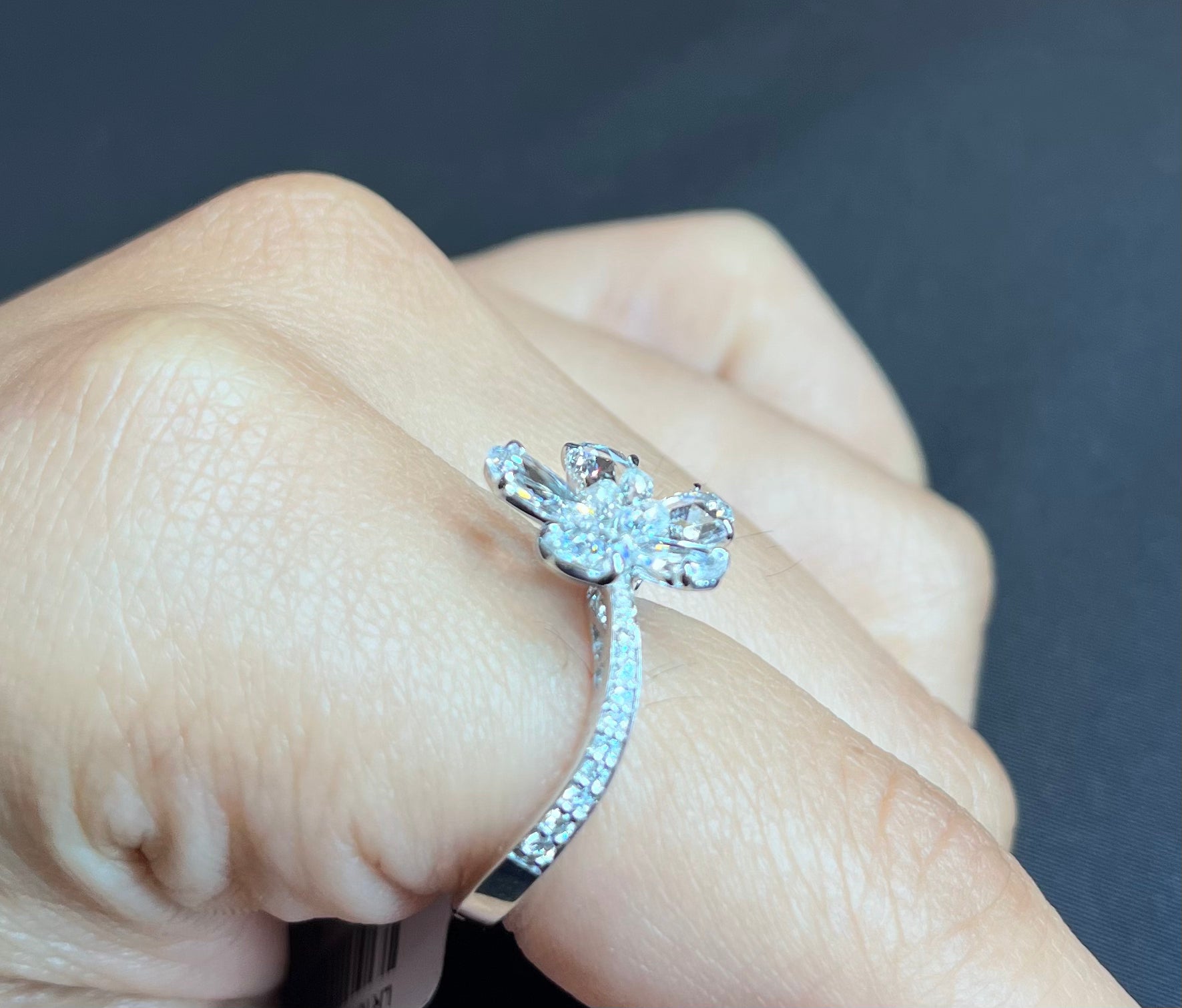 Rose Cut and Briolette Diamond Flower Ring